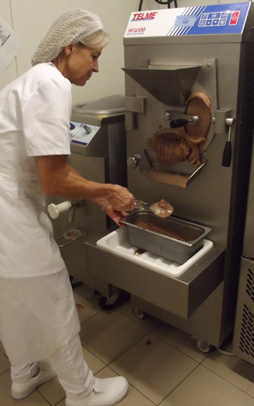 sanglace de glace au chococolat en stage glacier